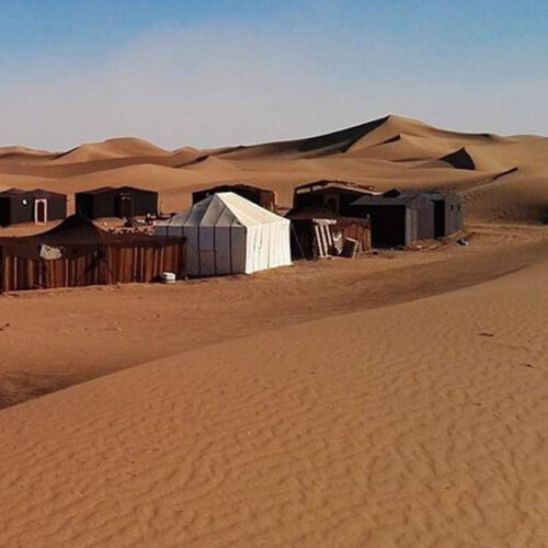 Bivouac dans le désert marocain, Erg Zahar